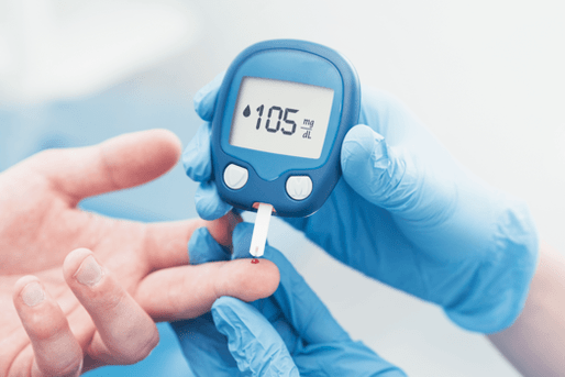 Aumentare i livelli di glucosio nel plasma sanguigno nel diabete mellito
